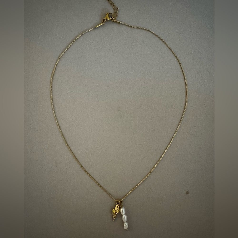 Gold Pearl Charm Necklace M737 - Picture 5 of 5